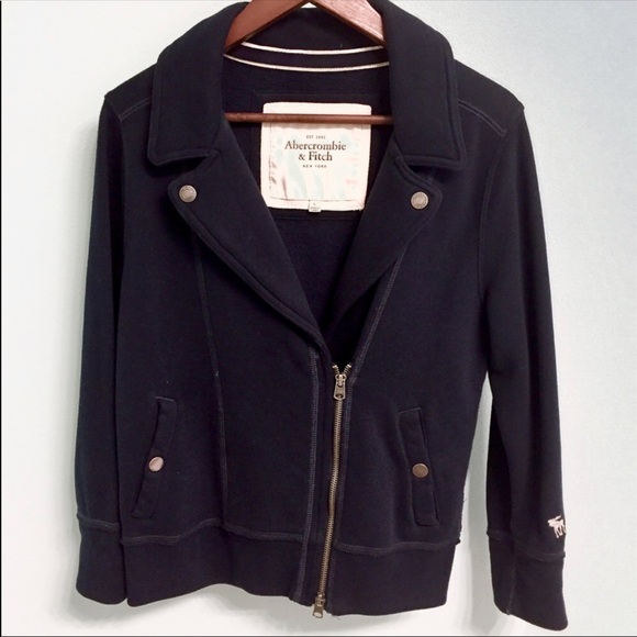 Abercrombie & Fitch Jackets & Blazers - Abercrombie navy crossover zipper jacket